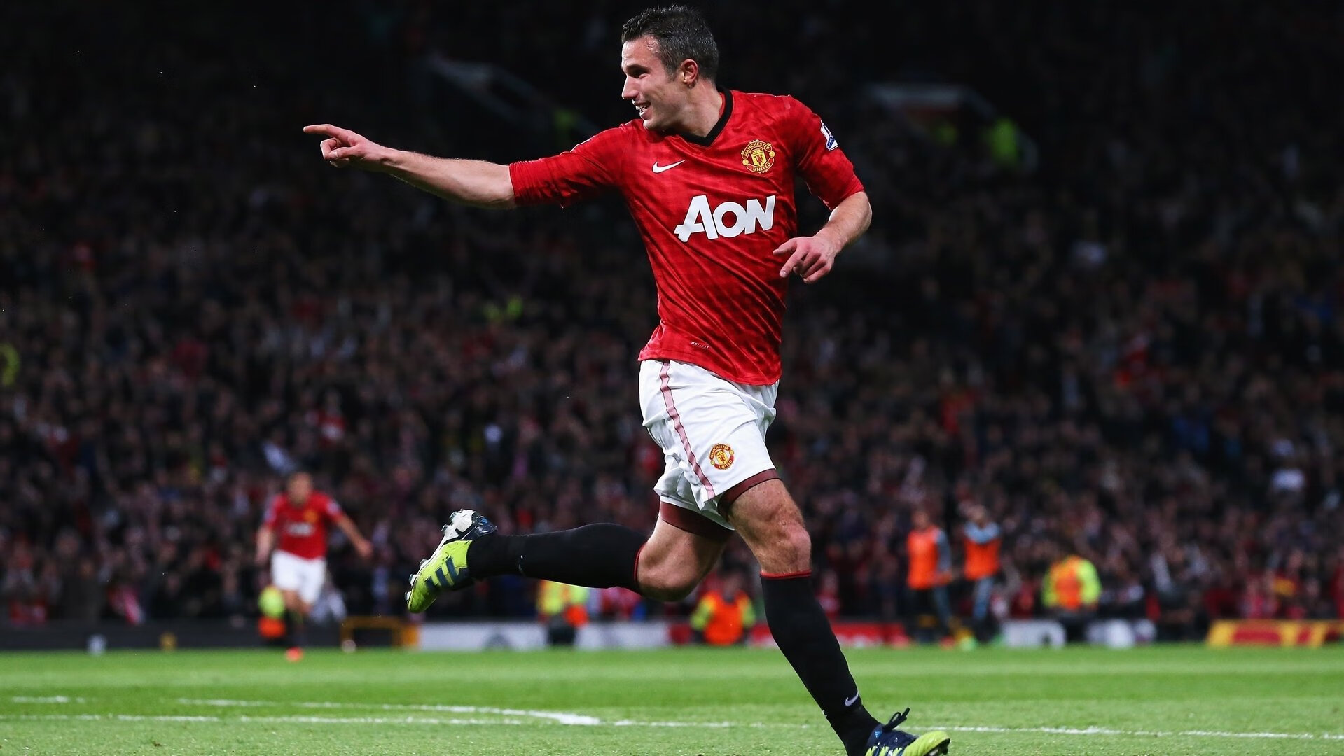 开yun体育-快船核心乔治自建训练营,支持青年球员成长,乔治在快船打什么位置